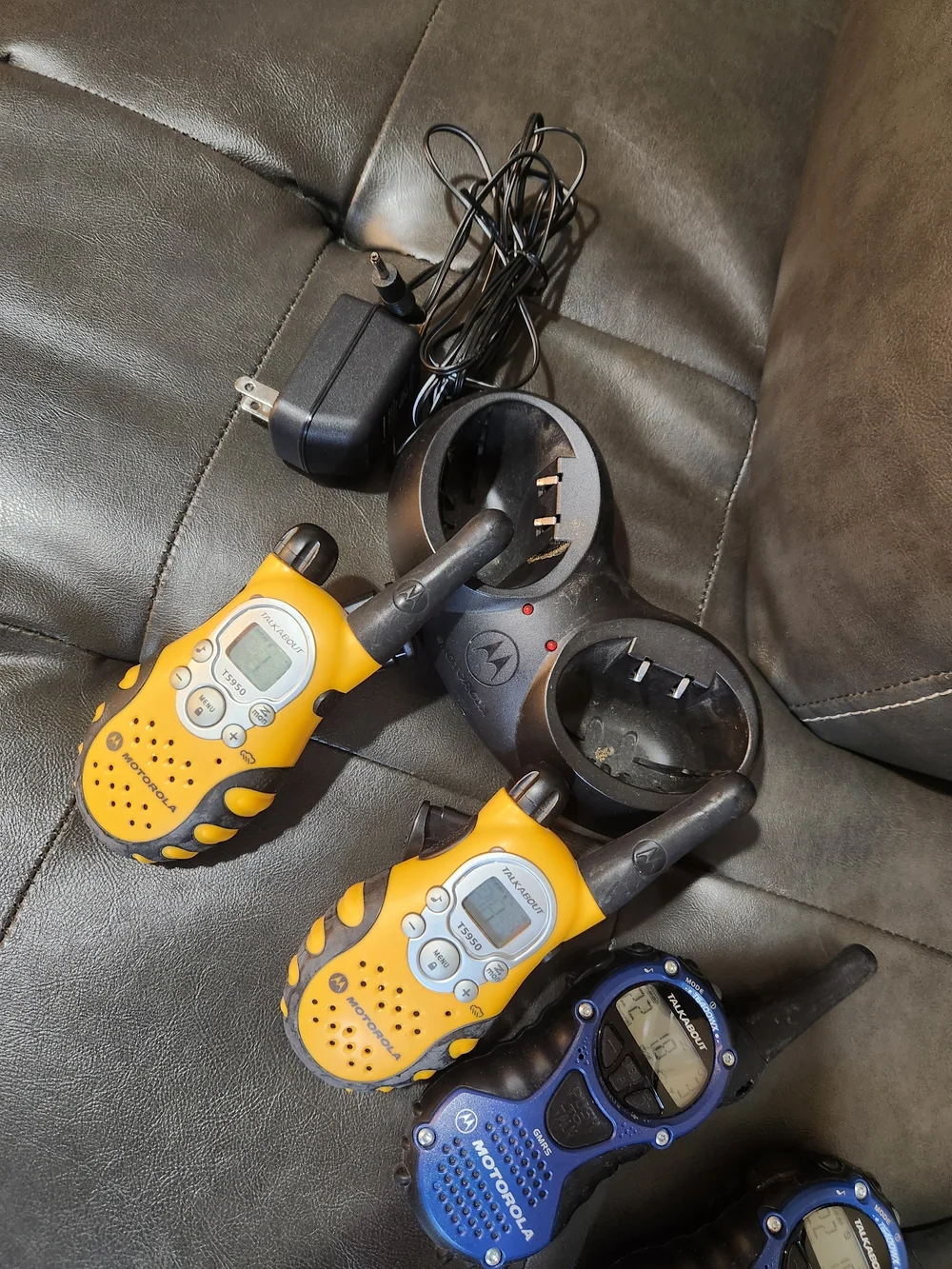 2 Sets Of Motorola Yellow & Blue Walkie Talkies - Twin Packs All Take 3 AA Batt.